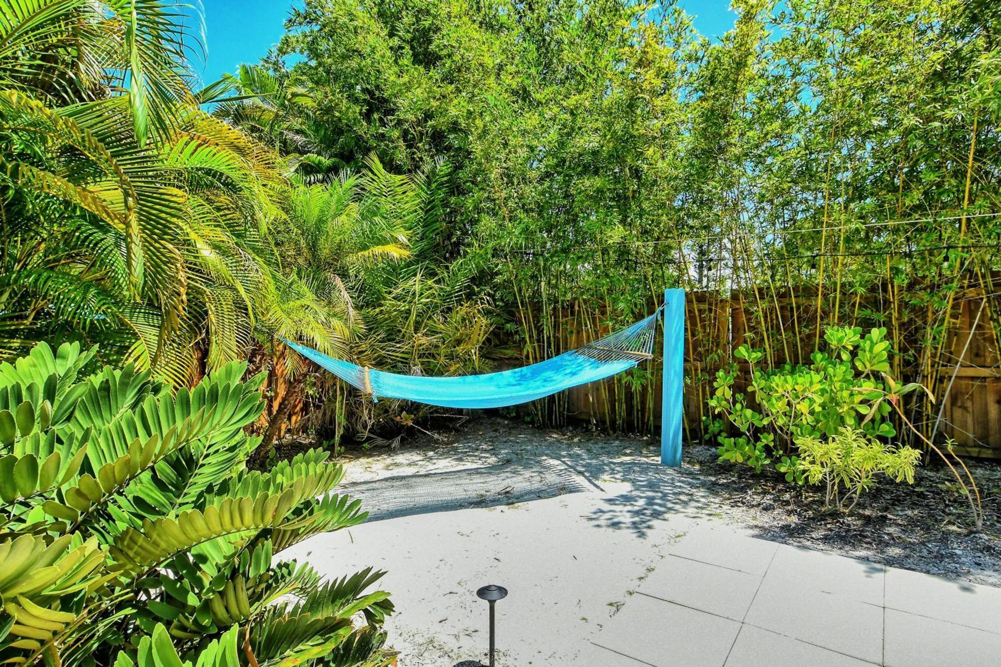 Siesta Key Palms Resort Point O'Rocks Exterior foto