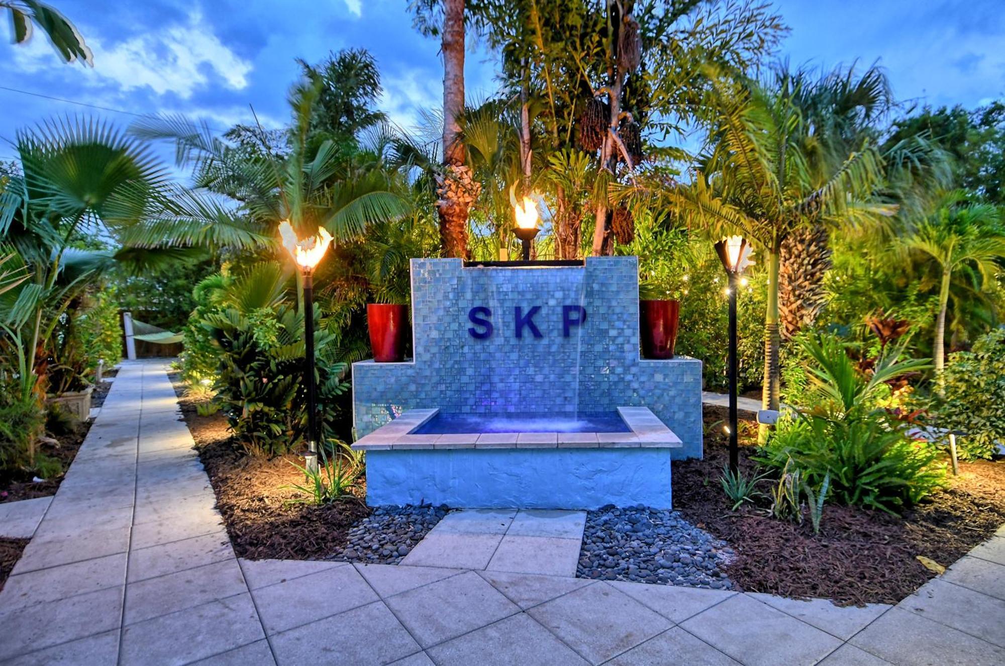 Siesta Key Palms Resort Point O'Rocks Exterior foto