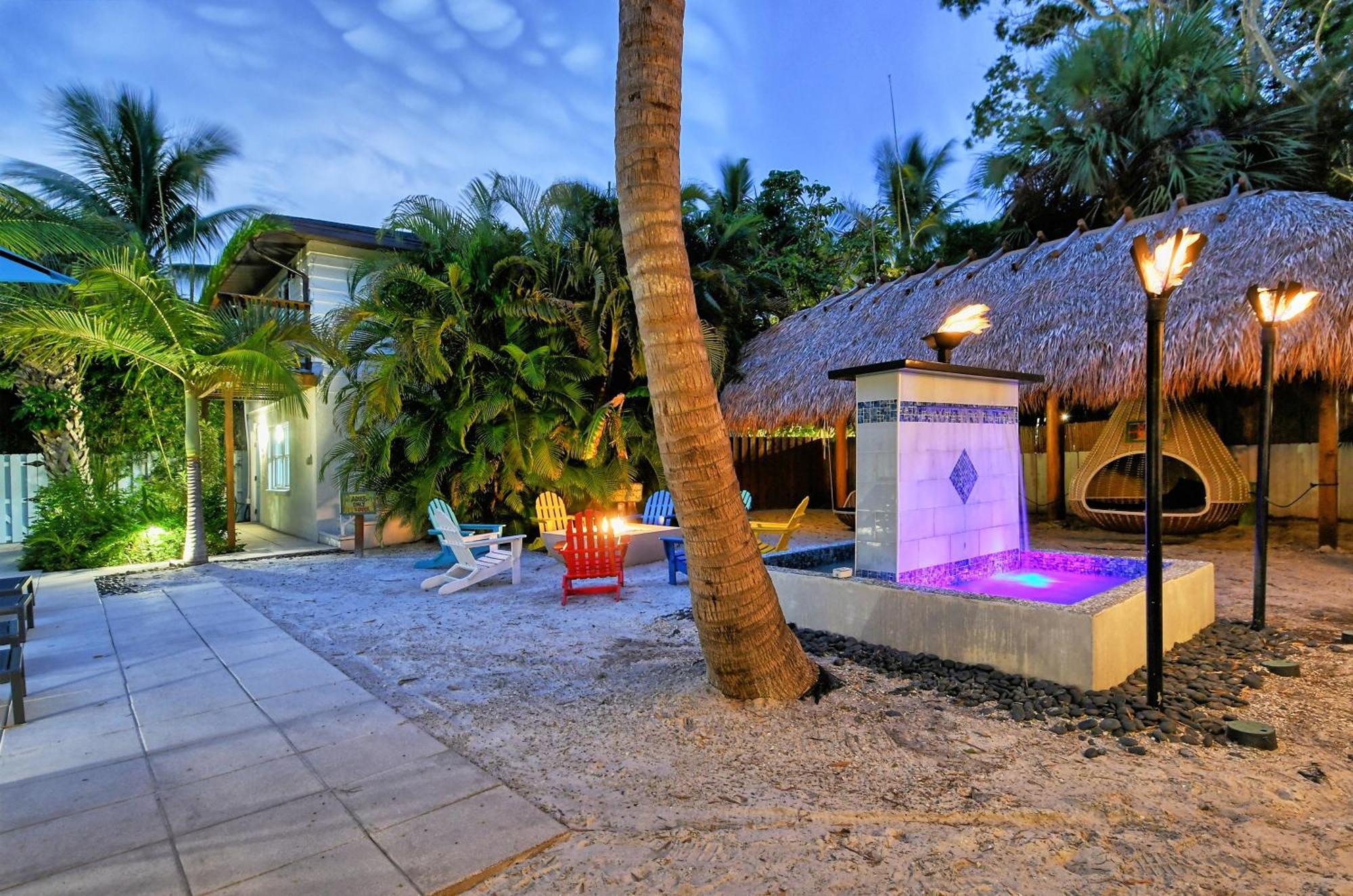 Siesta Key Palms Resort Point O'Rocks Exterior foto