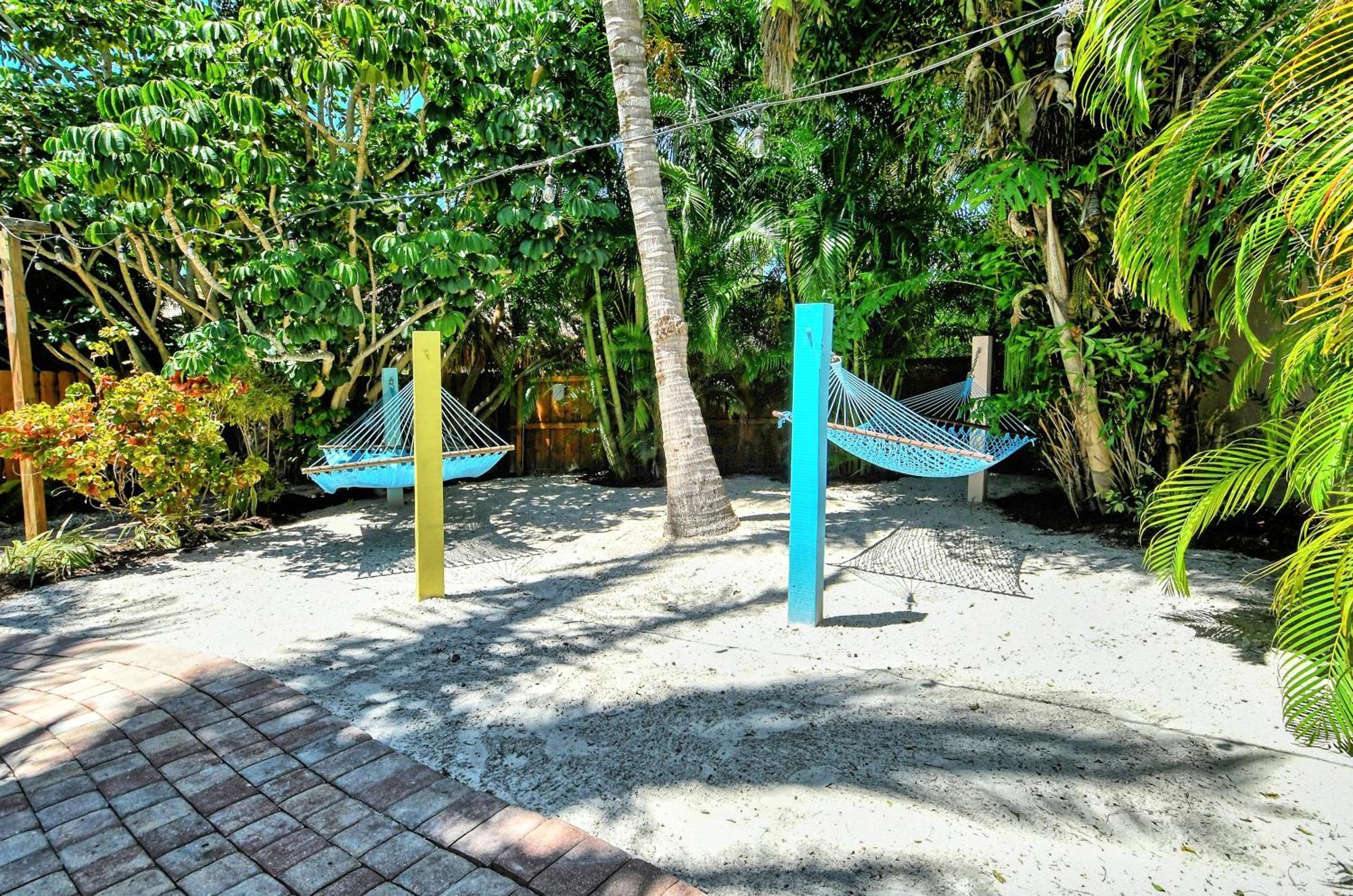 Siesta Key Palms Resort Point O'Rocks Exterior foto