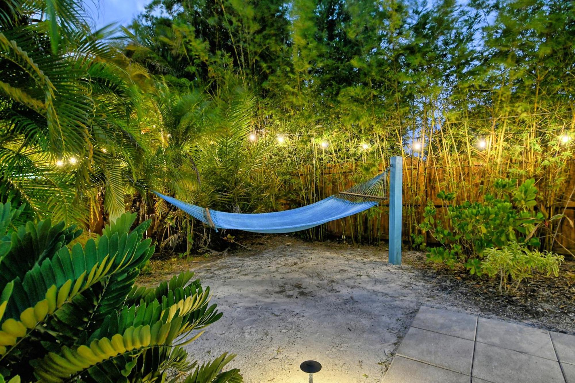 Siesta Key Palms Resort Point O'Rocks Exterior foto