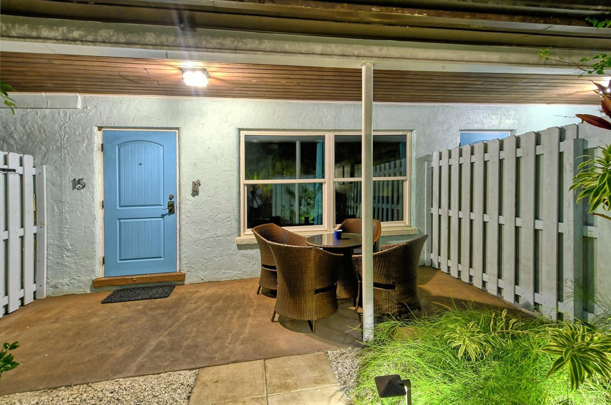 Siesta Key Palms Resort Point O'Rocks Exterior foto
