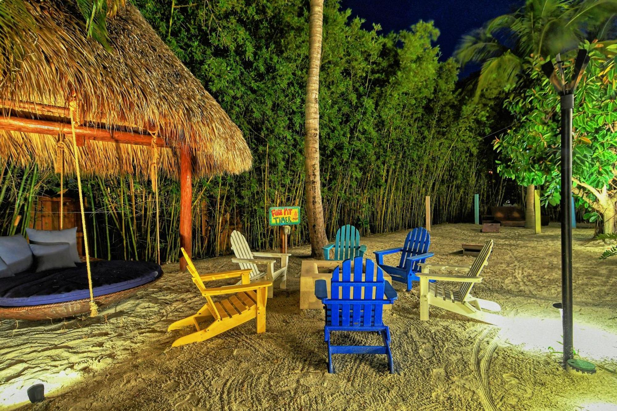 Siesta Key Palms Resort Point O'Rocks Exterior foto